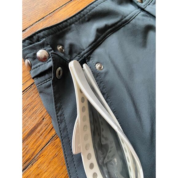 AQUANAUTIA London "The Ultimate Adventure Shorts": Charcoal Gray Womens sz M - Picture 4 of 13